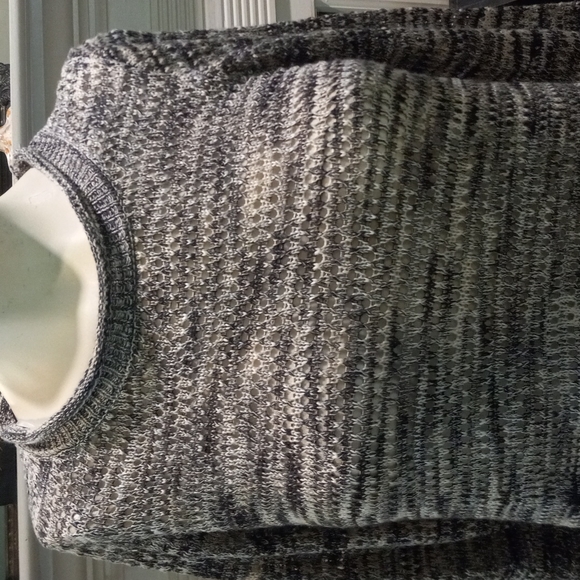 New Directions Petite 3/4 length sleeve Sweater Tunic - Picture 3 of 9